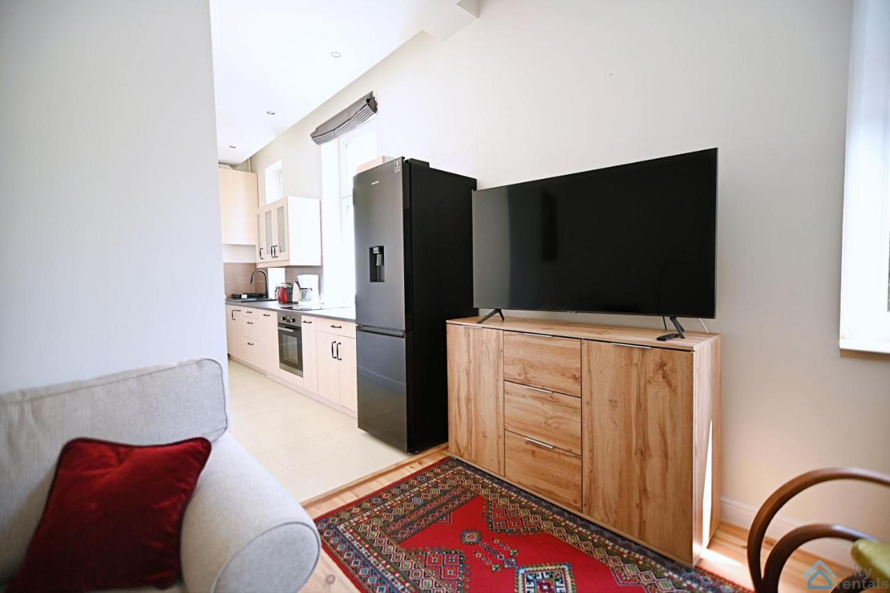 Beige And Red 3City Studio In Sopot With Outdoor Parking By Noclegi Renters Ngoại thất bức ảnh
